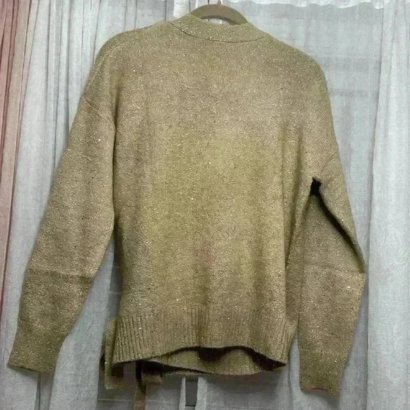 NWT Lilly Pulitzer medium Dixie Wrap Sweater in Sand Bar Metallic Item# AN - Picture 8 of 9